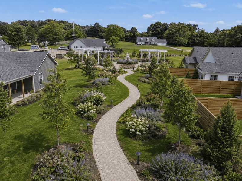 Aerial view of the Storyvale community in Hixson, TN, showing layout and nearby surroundings (Image 11). Aerial view of the Storyvale community in Hixson, TN, showing layout and nearby surroundings (Image 11).