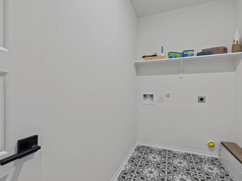 Image 28 of the Hickory Ridge community in Elmendorf, TX.