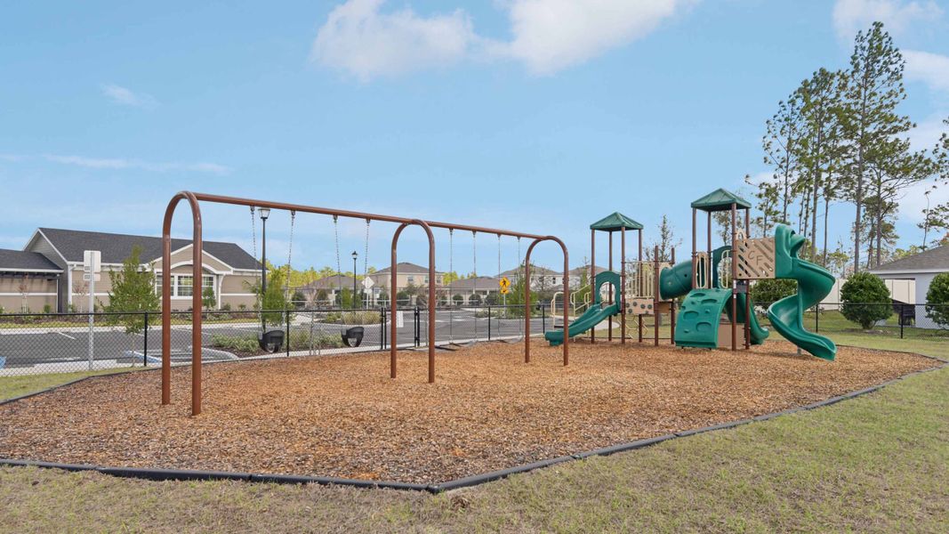 Community amenity available to residents of Waterford in Brooksville (Image 18).