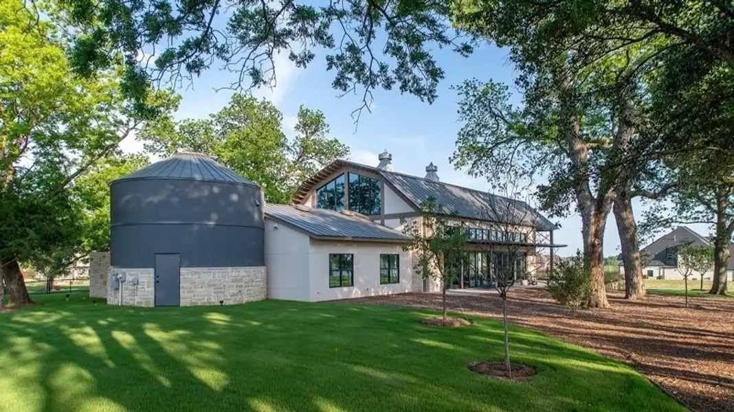 Image 28 of the Montgomery Farm Estates 90s - Darling community in Allen, TX.