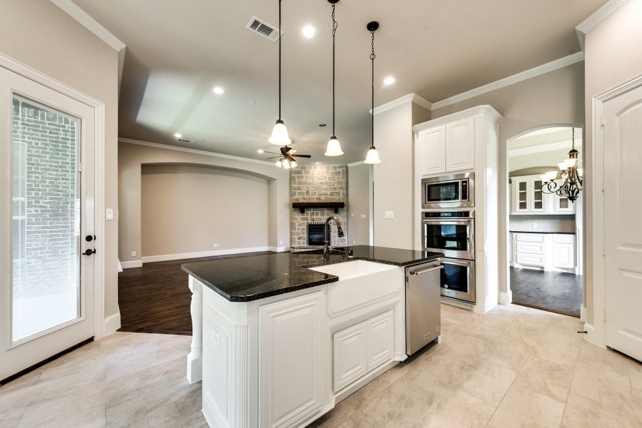 Image 11 of the Enchanted Creek community in Lucas, TX.