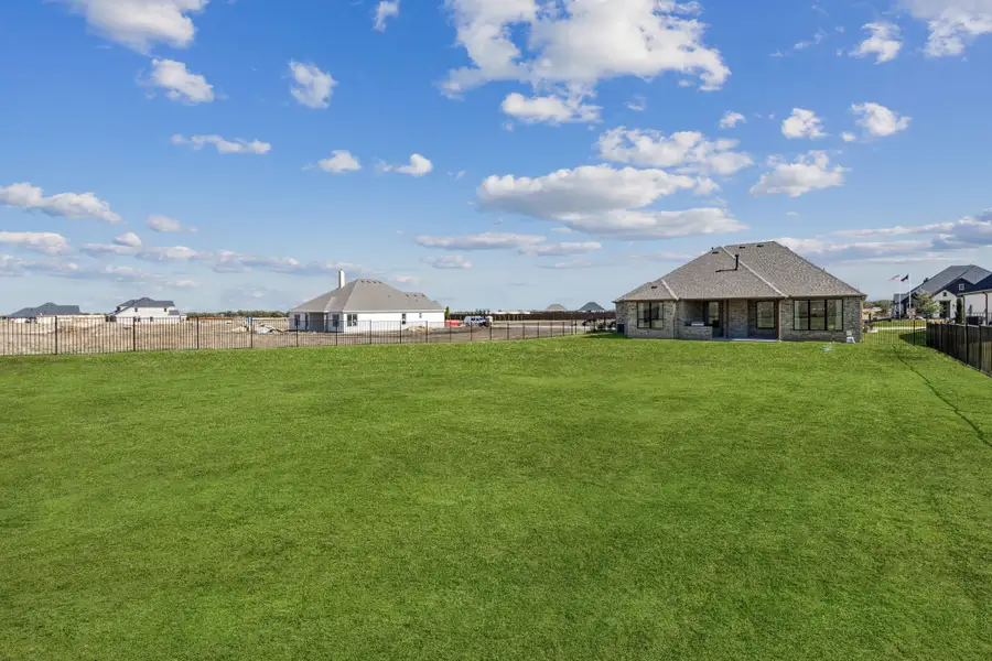 Exterior details of a home in Settler's Glen, New Fairview (Image 4).
