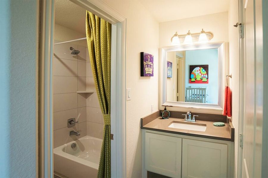 Image 22 of the Woods of Red Oak community in Red Oak, TX.