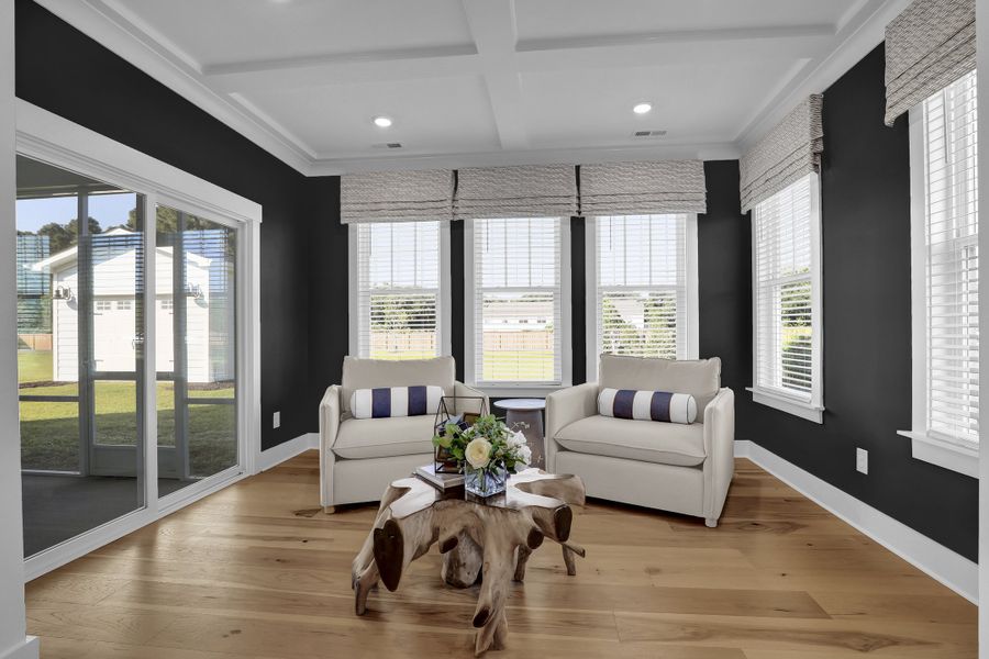Yates II | Sunroom