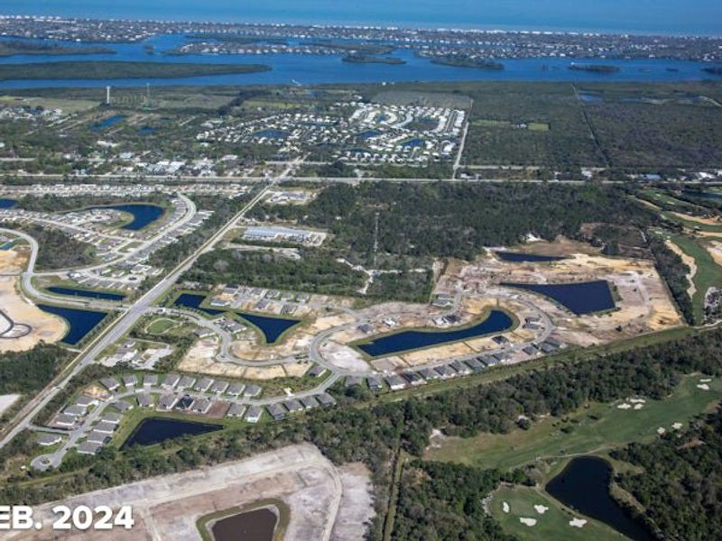 Aerial view of the High Pointe community in Vero Beach, FL, showing layout and nearby surroundings (Image 15).