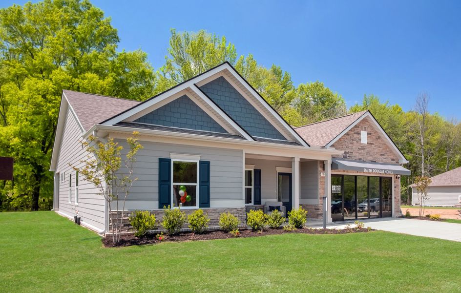 The Avondale Model at Marlin Pointe