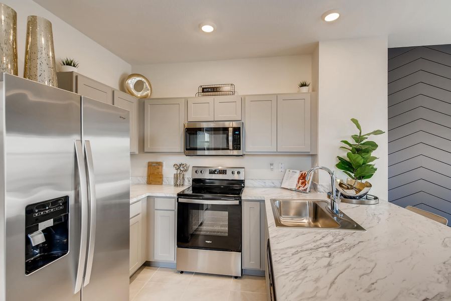 Image 13 of the Regal Palm Square community in Florida City, FL.