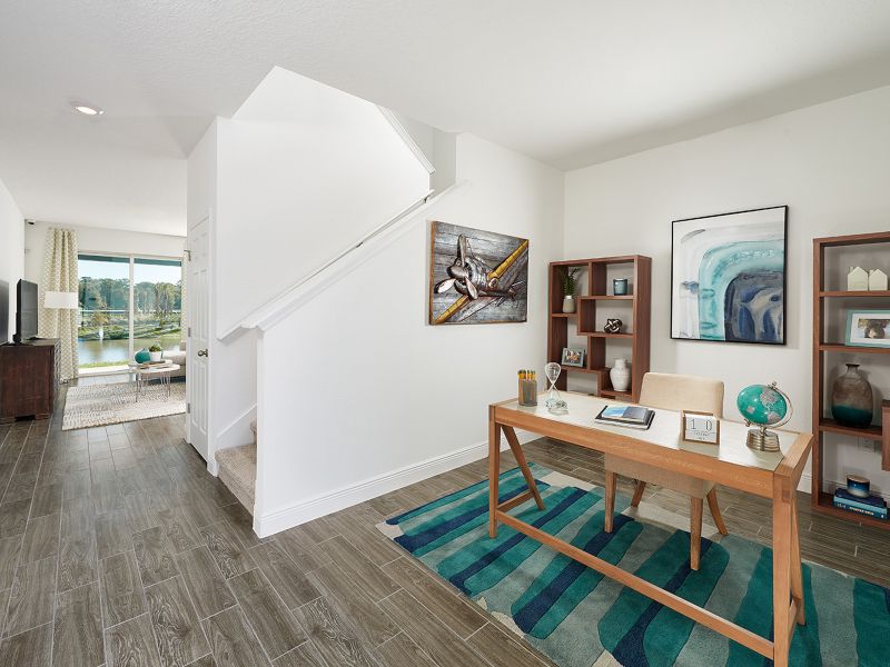 Image 25 of the Hawks Crest Townhomes community in Winter Park, FL.