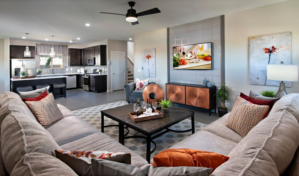 Image 38 of the The Lakes at Rancho El Dorado community in Maricopa, AZ.