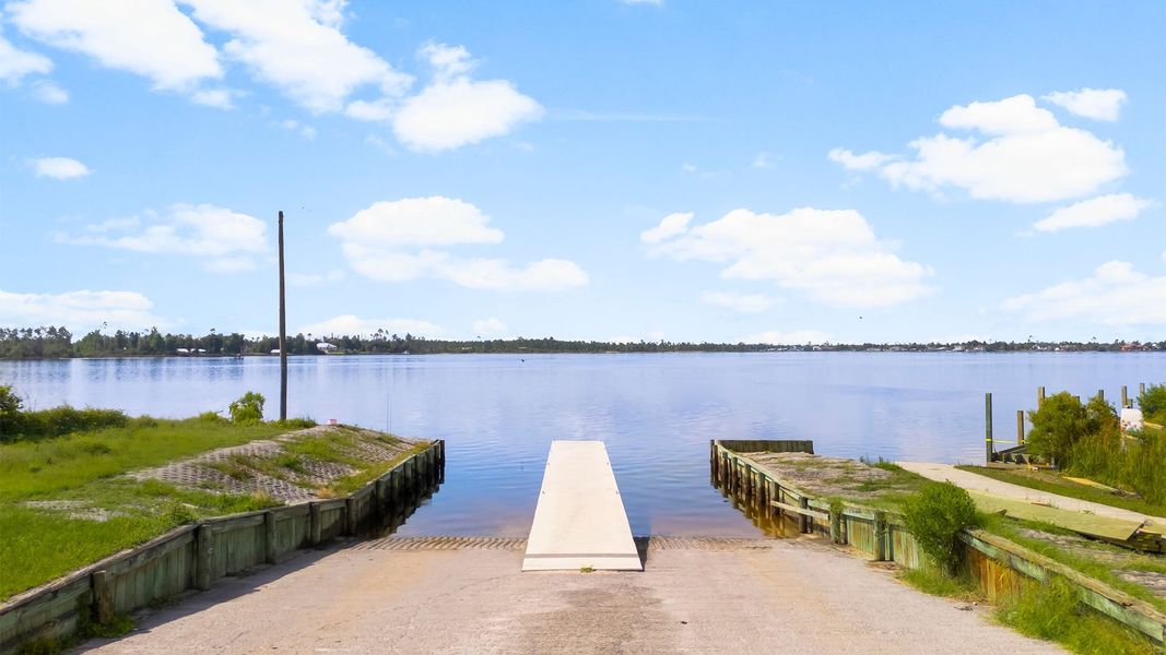 Image 16 of the Hodges Bayou Plantation community in Panama City, FL.