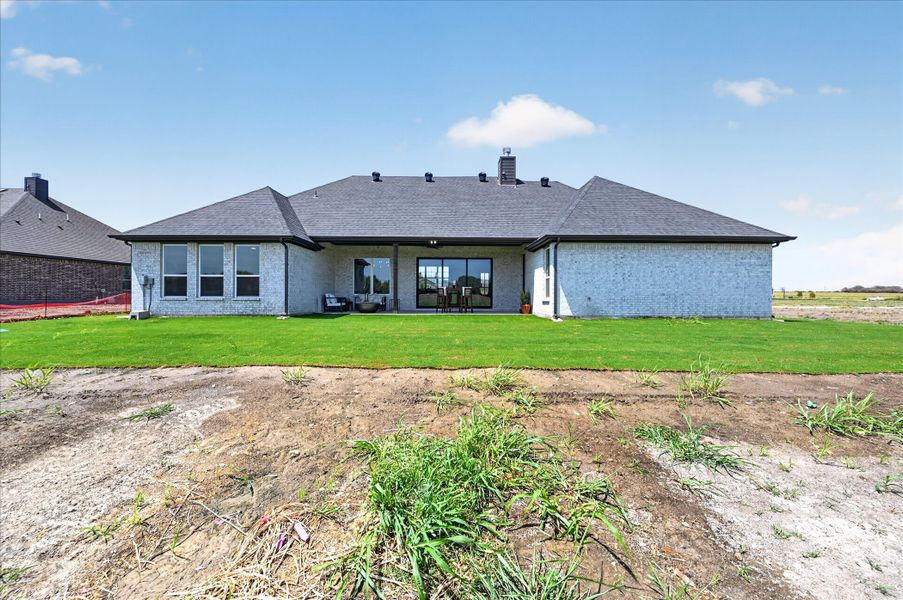 Exterior details of a home in Paloma Ranches, Justin (Image 4).