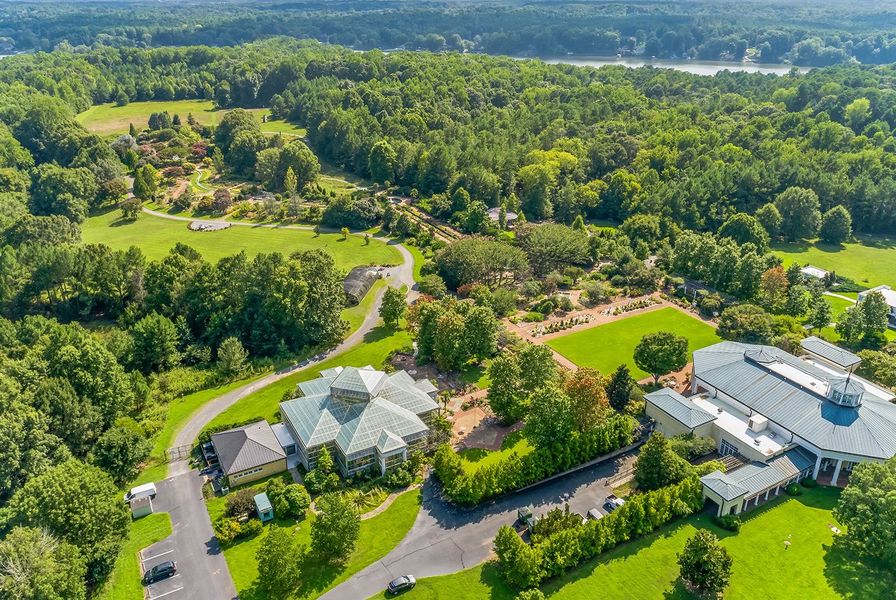 Gastonia Daniel Stowe Botanical Garden 082125