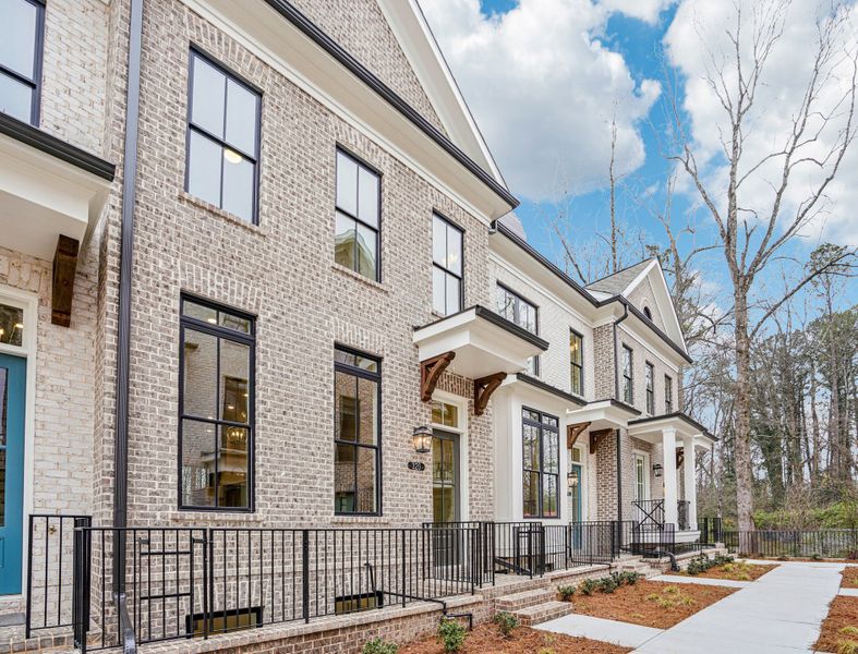 Exterior details of a home in Byers Park, Alpharetta (Image 15).