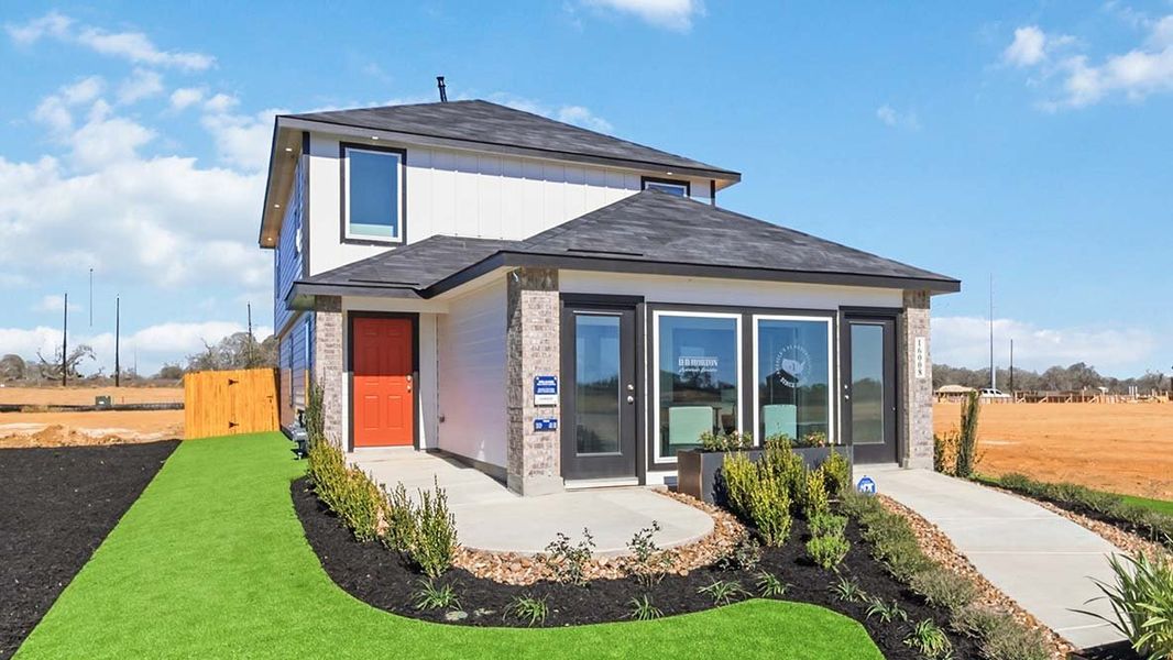 Image 36 of the Hickory Ridge community in Elmendorf, TX.