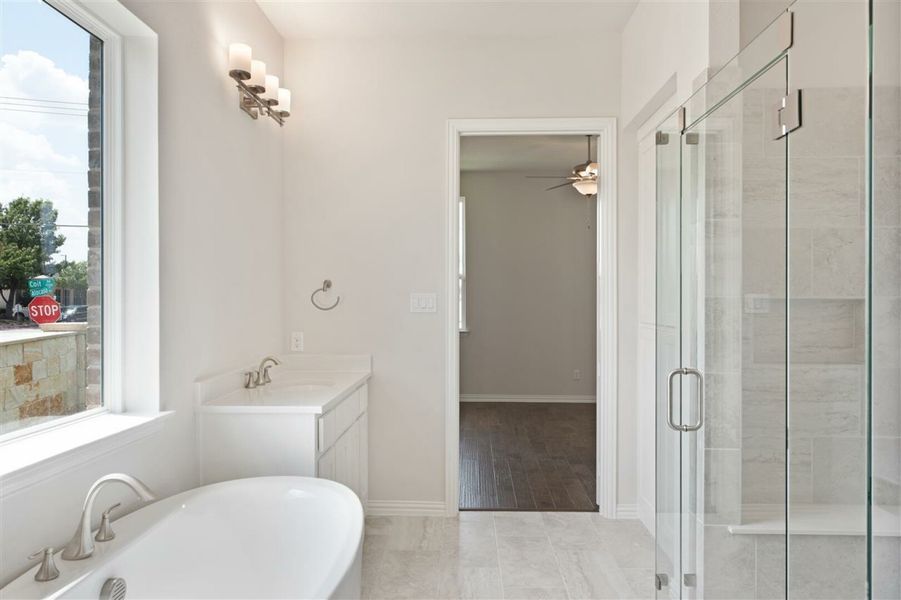 Image 22 of the University Place community in Dallas, TX.