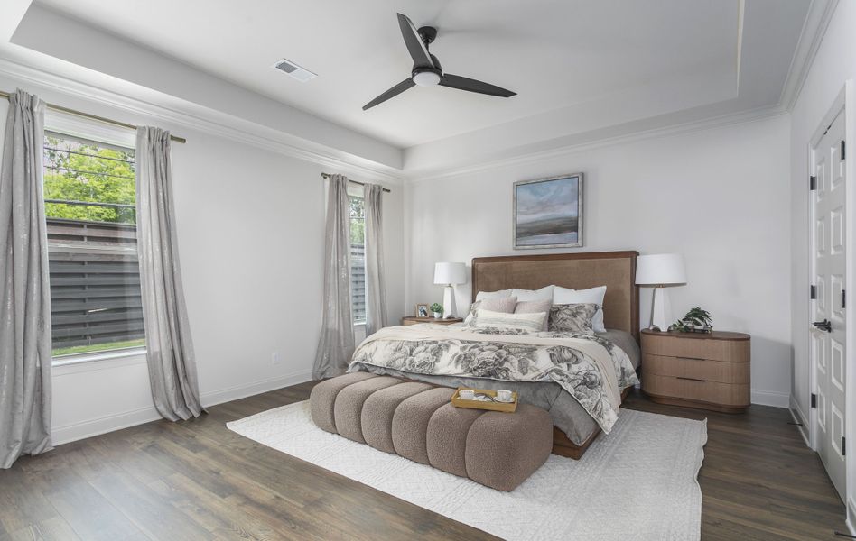 Furnished interior in a model home at Heritage Walk in Chattanooga (Image 9).