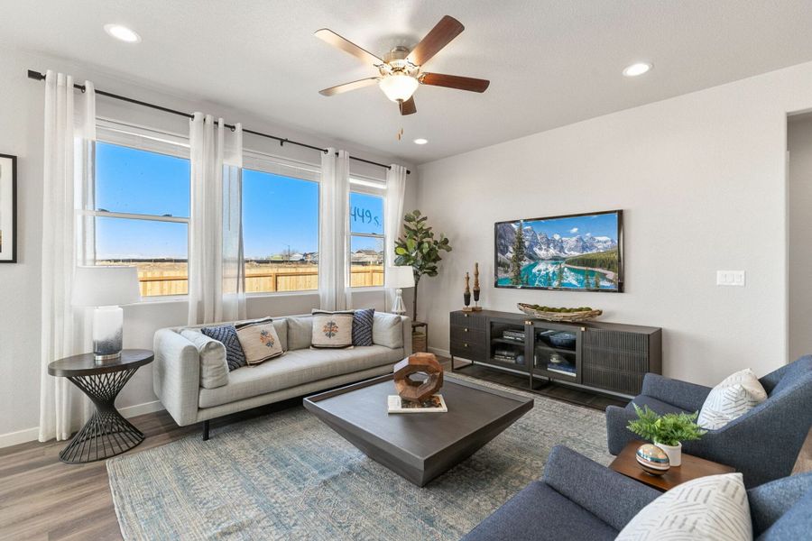 Furnished interior in a model home at Lochbuie Station – Jewel Collection in Lochbuie (Image 15).