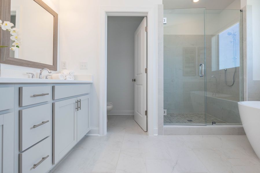 Benton I - Model Home - Bathroom