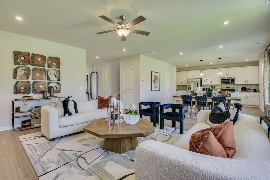 Enjoy Open Concept Main Levels Enjoy Open Concept Main Levels