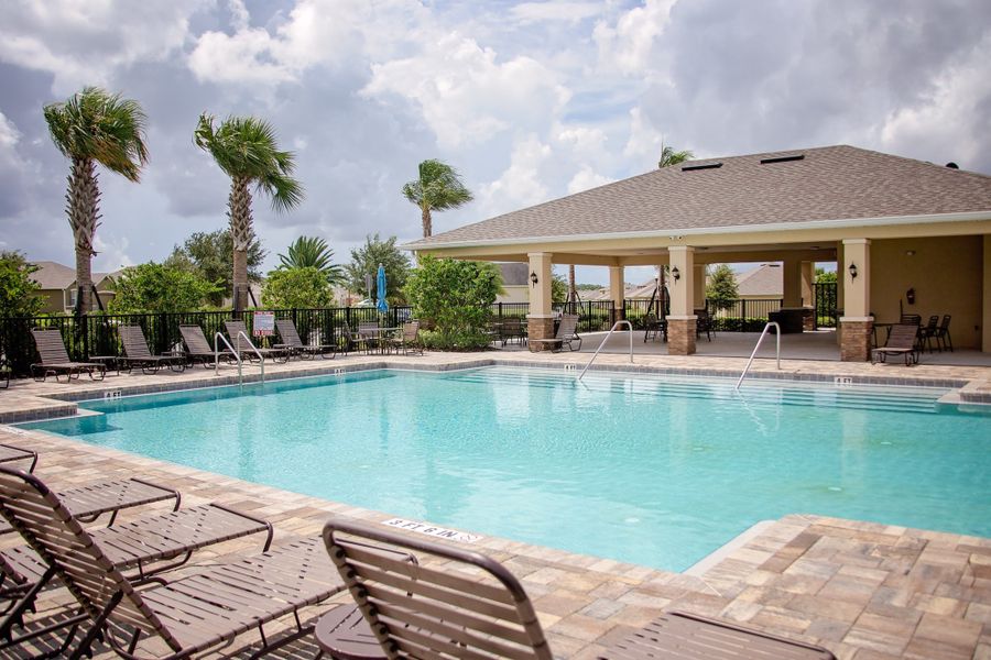 Image 4 of the Preserves at Lakeside Landings community in Winter Haven, FL.