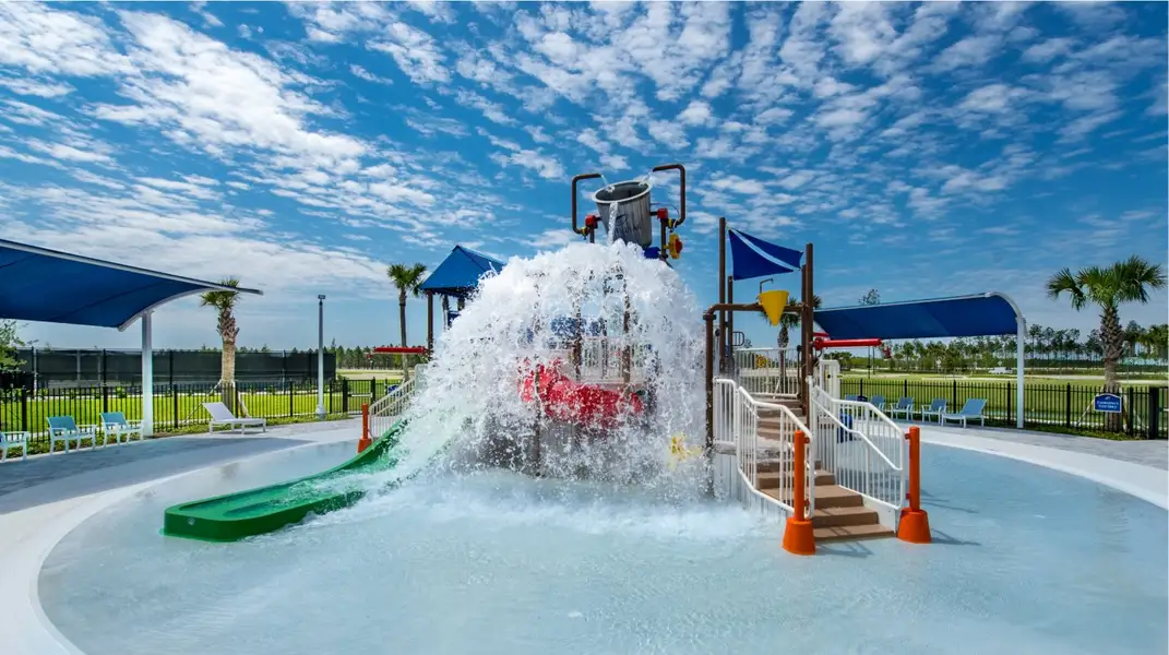 Silverleaf Swimming pool splash park