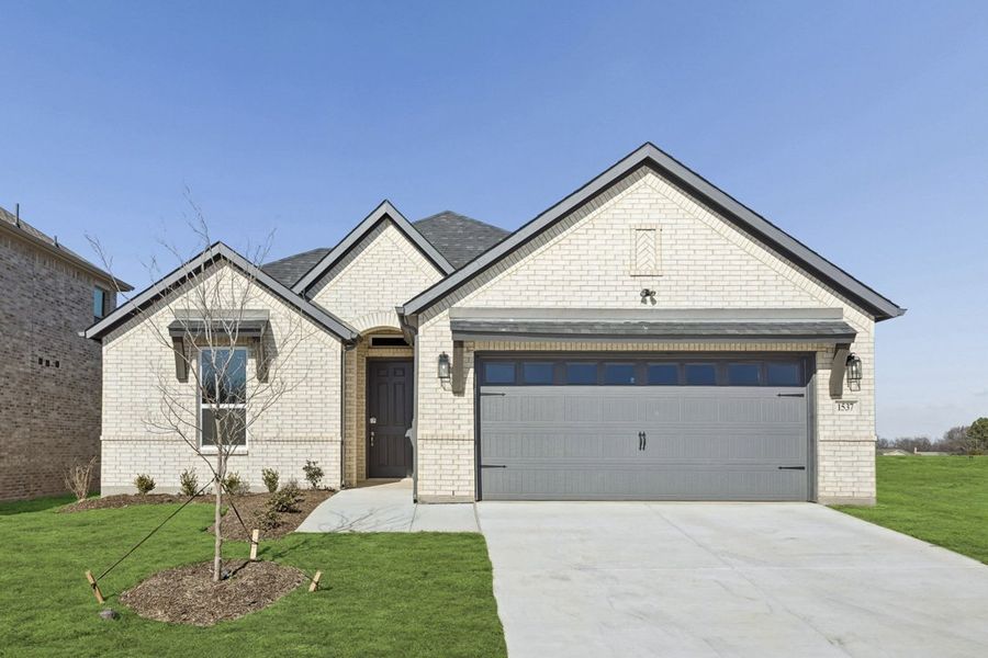 Front exterior of a home in the Freeman Farm community, located in Kaufman, TX (Image 6).