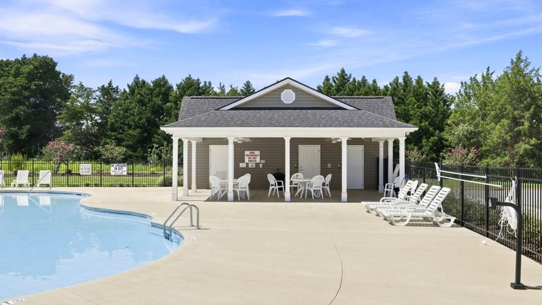 Community amenity available to residents of Treemont Commons in Wellford (Image 12).