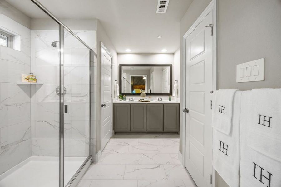 Furnished interior in a model home at Sereno Oaks at Buckner Terrace in Dallas (Image 14).