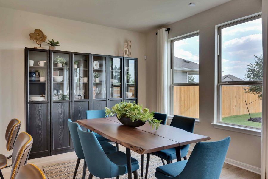 The Ridge at Trinity Ranch, dining room