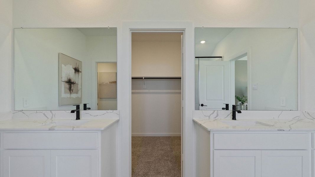 Furnished interior in a model home at Riverside Estates in Baytown (Image 29).