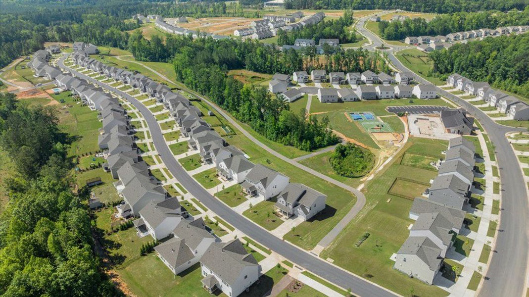 Aerial view of the Galvins Ridge community in Sanford, NC, showing layout and nearby surroundings (Image 13). Aerial view of the Galvins Ridge community in Sanford, NC, showing layout and nearby surroundings (Image 13).