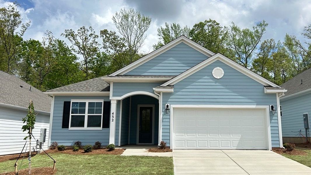Front exterior of a home in the Old Chapin Reserve community, located in Lexington, SC (Image 1). Front exterior of a home in the Old Chapin Reserve community, located in Lexington, SC (Image 1).