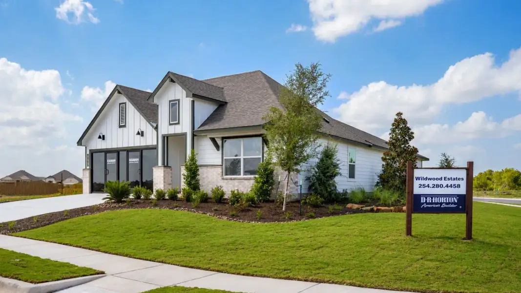 Front exterior of a home in the Wildwood Estates community, located in Nolanville, TX (Image 10).