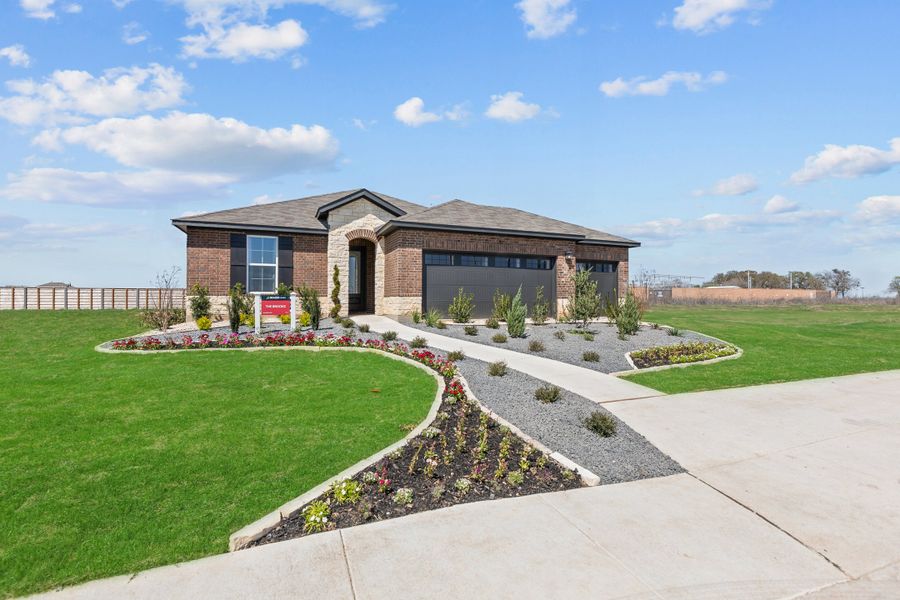 Community amenity available to residents of Venado Crossing in Cibolo (Image 1).