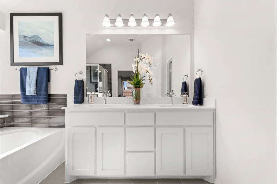 Furnished interior in a model home at Summer Crest in Fort Worth (Image 33).