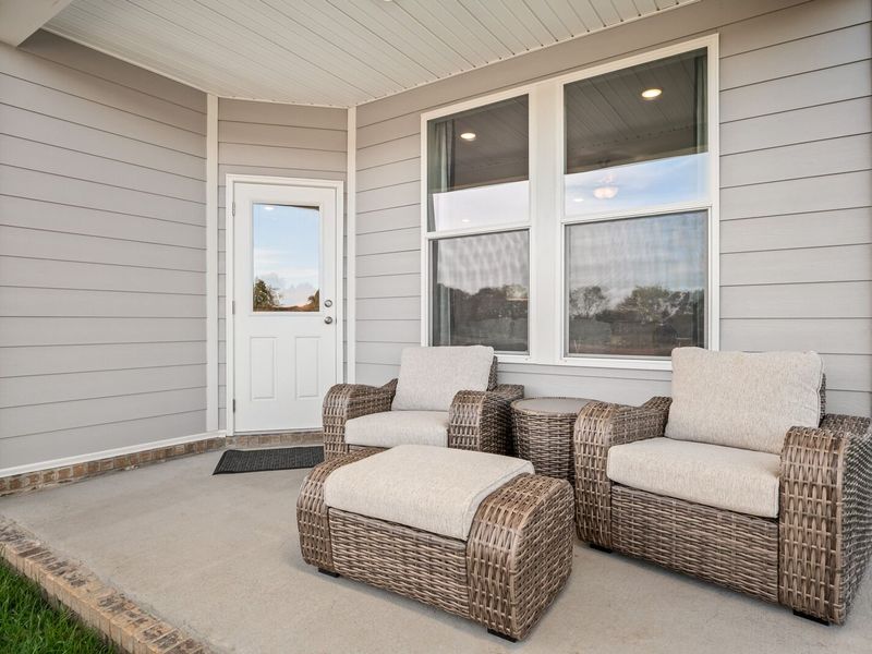 Exterior details of a home in Sage Farms, White House (Image 12).