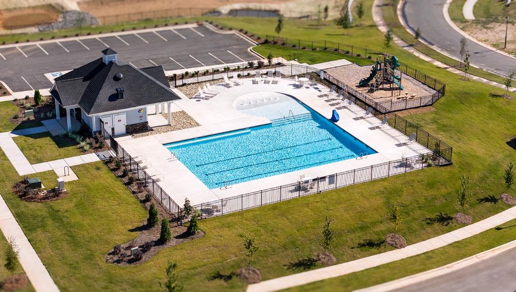 Community amenity available to residents of Cardinal Creek in Charlotte (Image 12).