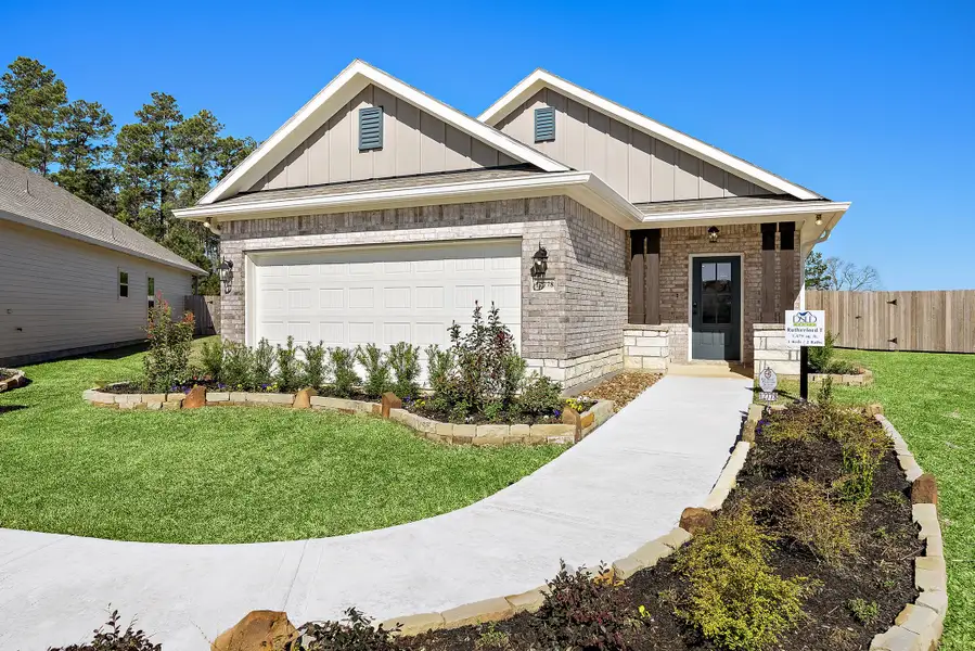 Mostyn Springs - Magnolia, TX - DSLD Homes - New Homes in Magnolia, TX - Model Home #2 - DSLD Homes