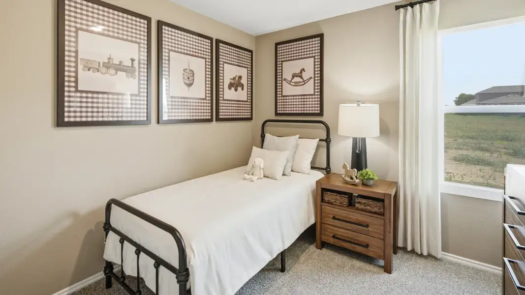 Furnished interior in a model home at Hidden Trails in Belton (Image 38).