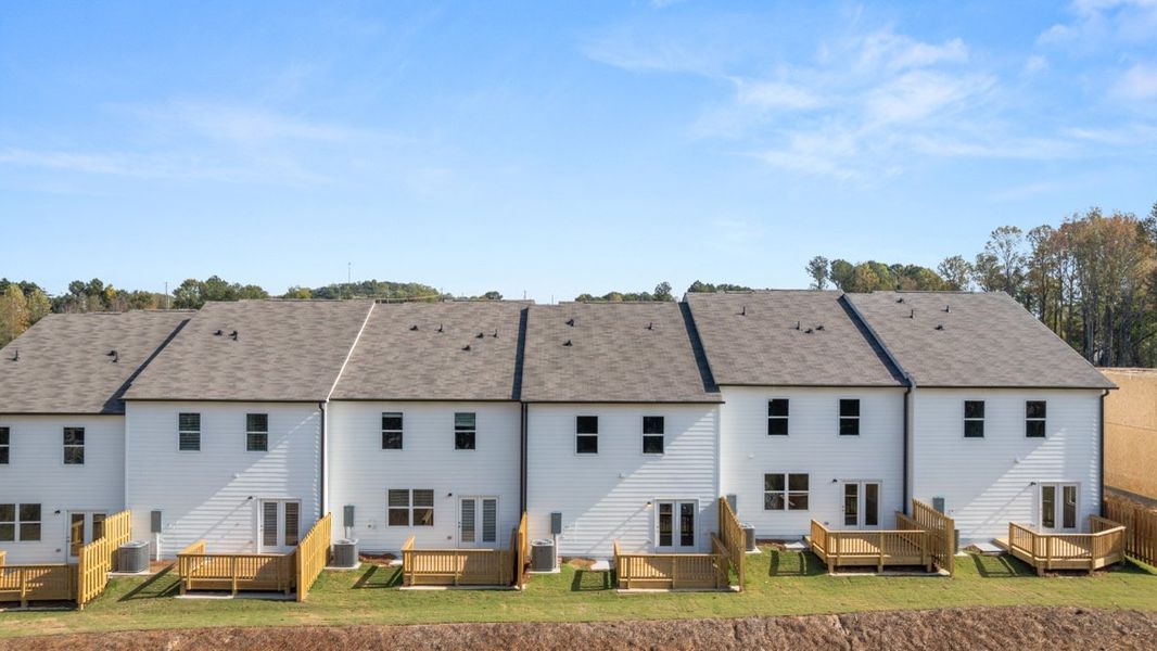 Exterior details of a home in Hughes Court, Dawsonville (Image 20).