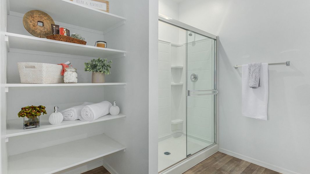 Furnished interior in a model home at Roadrunner Estates in Tucson (Image 26).