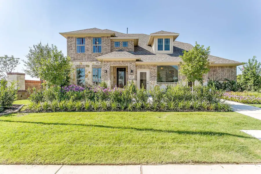 Front Exterior Front Exterior