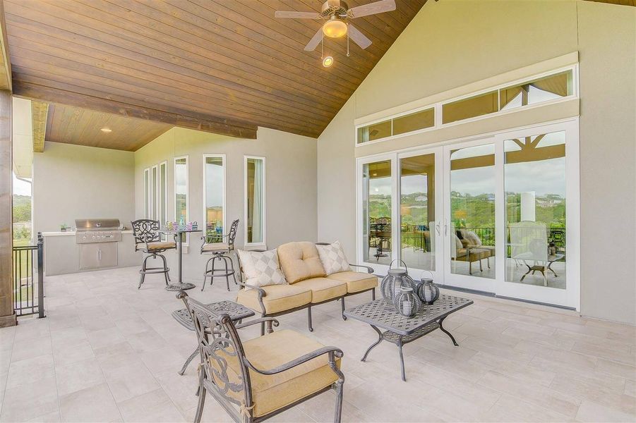 Image 28 of the Grand Mesa at Crystal Falls community in Leander, TX.