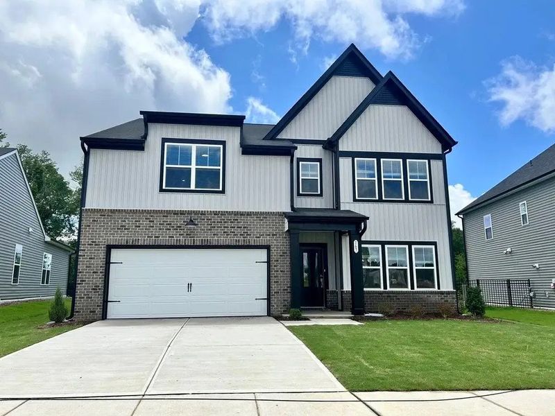 Image 18 of the Crescent Mills master-planned community in Clayton, NC.