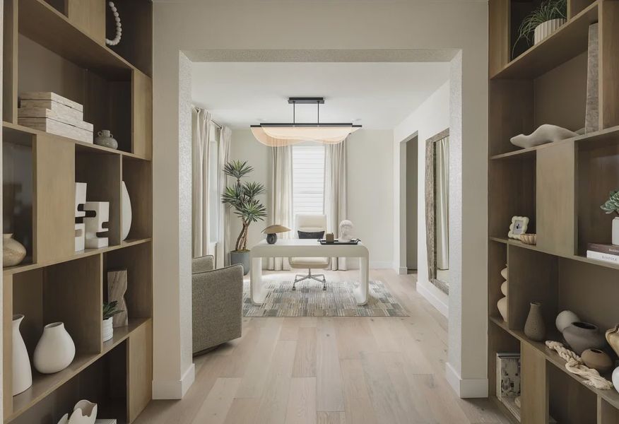 Everly Model Study - 11 of 13