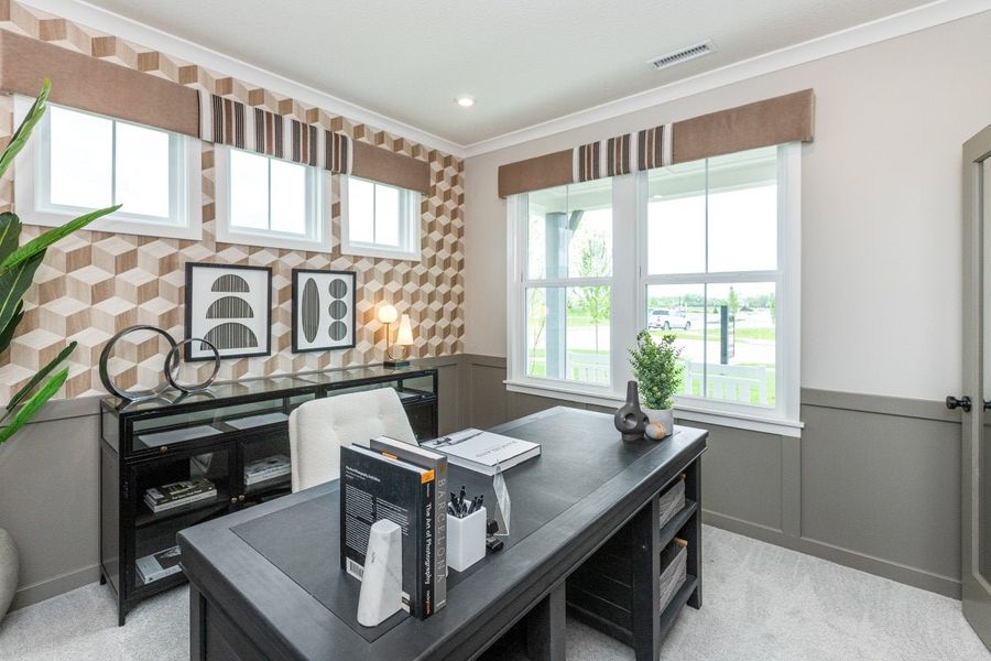 Furnished interior in a model home at Savannah Lakes in Hiram (Image 23).