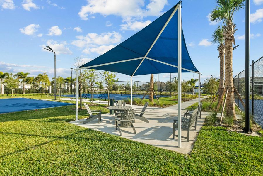 Covered Seating by Courts | Belterra Tradition:Covered Seating by Courts | Belterra Tradition