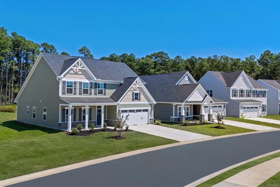 NEW SINGLE FAMILY HOMES WITH OVER 2,600 SQUARE FEET AND 5 BEDROOMS