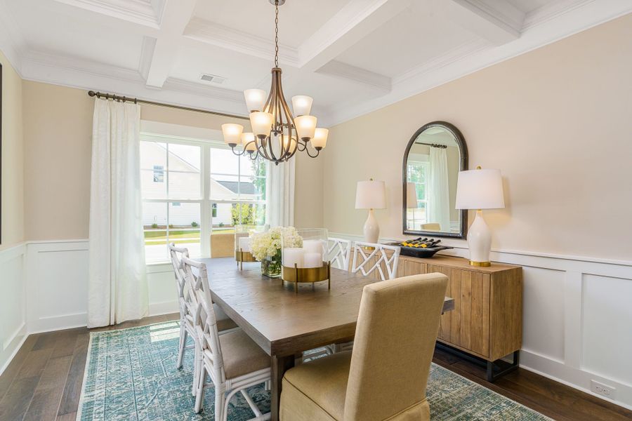 Dining Room | Edgewood