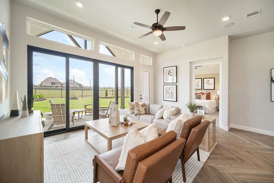 Furnished interior in a model home at Jordan Ranch in Katy (Image 12).